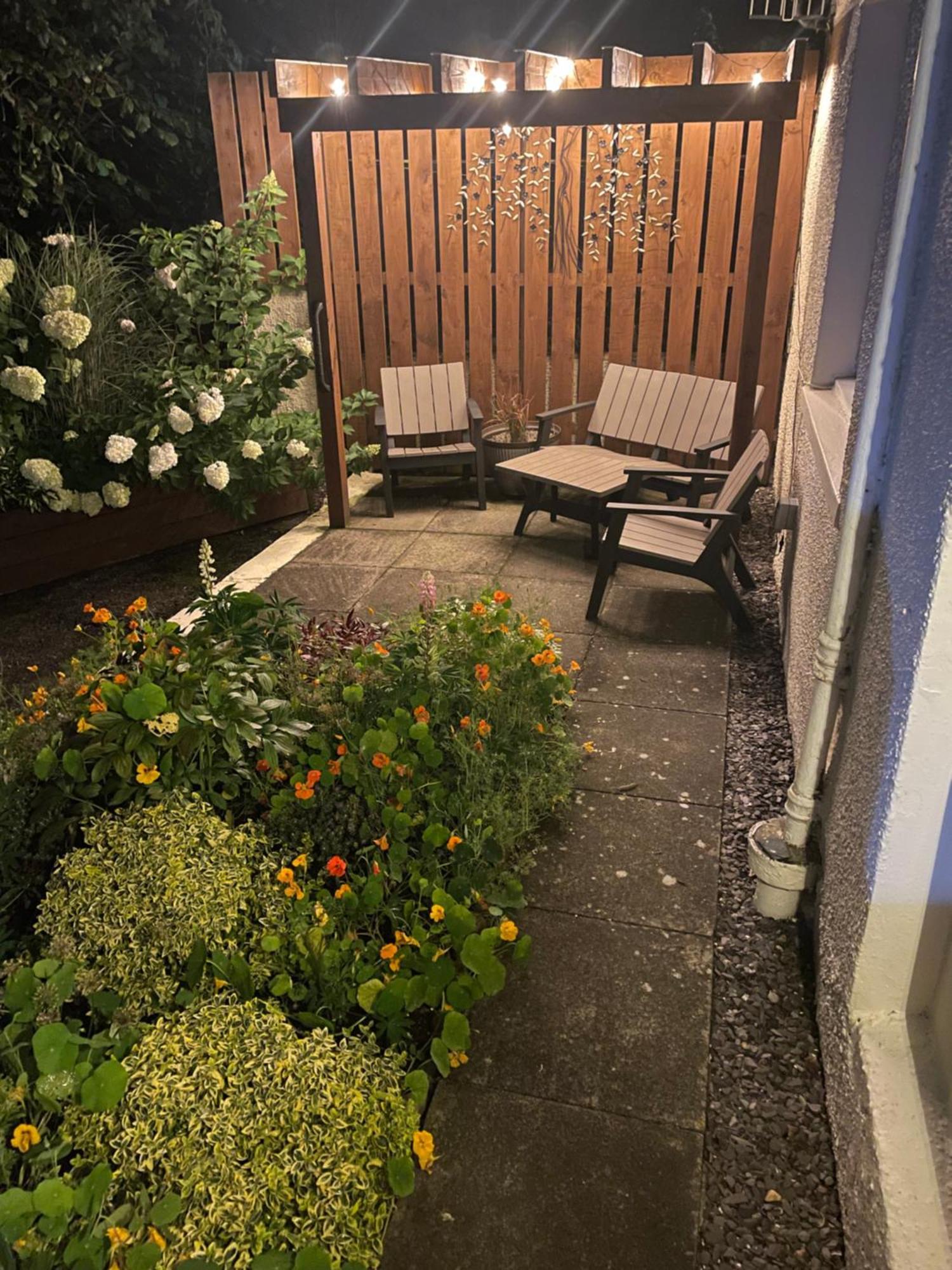 The Mews 2 Bedroom With Private Parking 오반 외부 사진