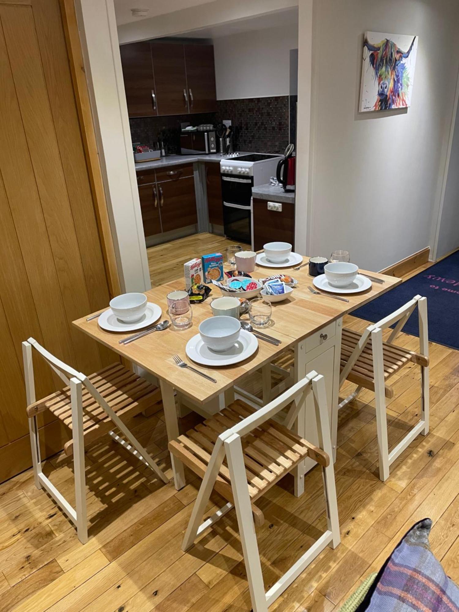 The Mews 2 Bedroom With Private Parking 오반 외부 사진